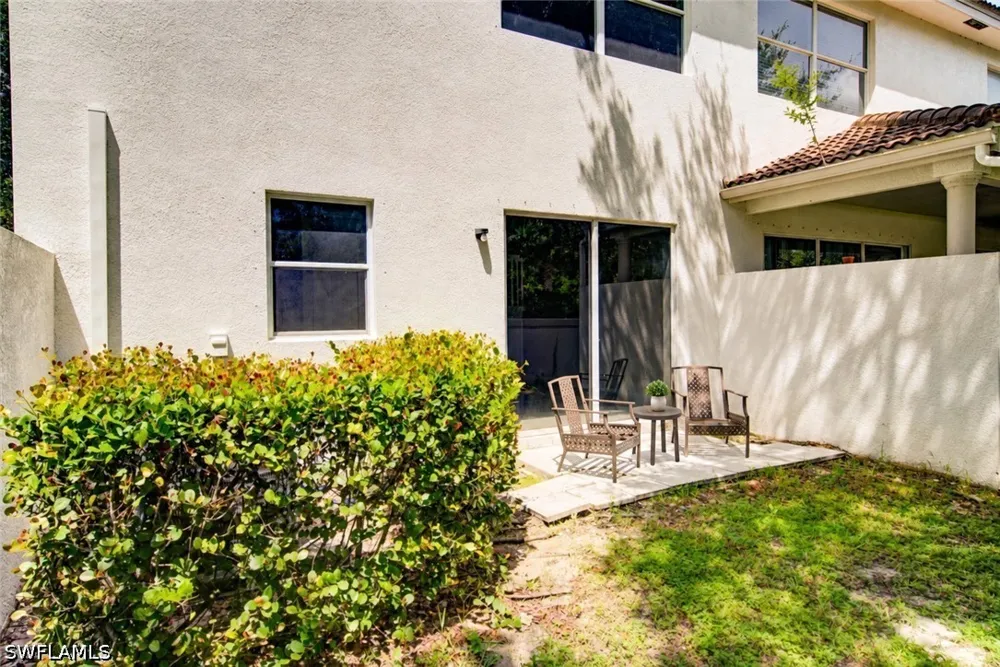 Ambrosia Lane #1108 Naples, FL 34119