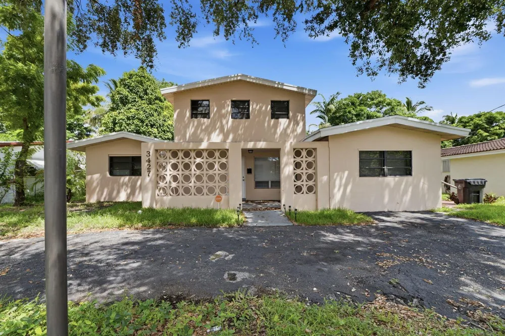 3427 NW 37TH STREET Lauderdale Lakes, FL 33309