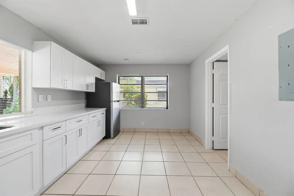3427 NW 37TH STREET Lauderdale Lakes, FL 33309