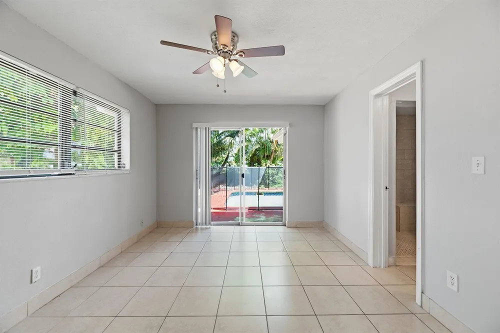 3427 NW 37TH STREET Lauderdale Lakes, FL 33309