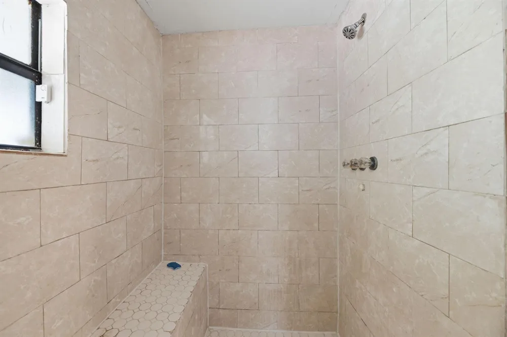 3427 NW 37TH STREET Lauderdale Lakes, FL 33309