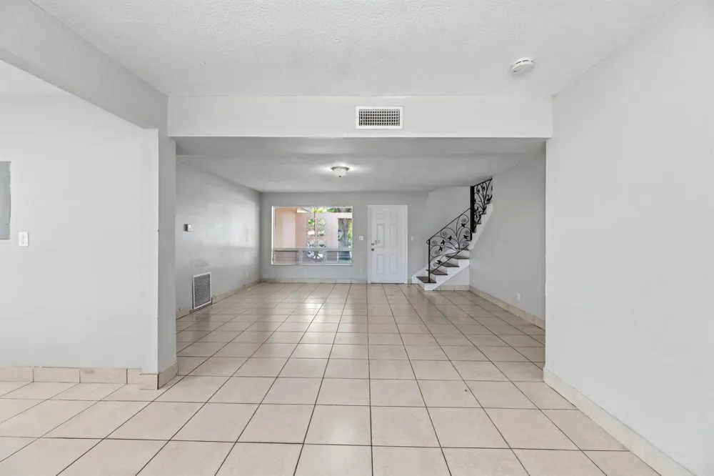 3427 NW 37TH STREET Lauderdale Lakes, FL 33309