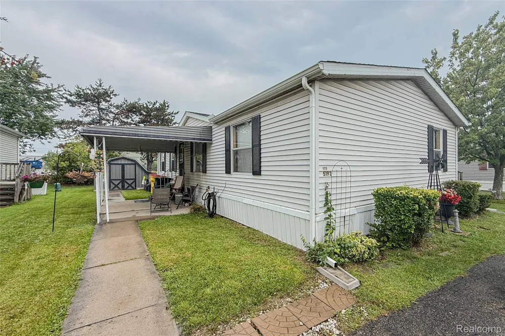5192 W Annapolis Circle #128 Canton Charter Township, MI 48188