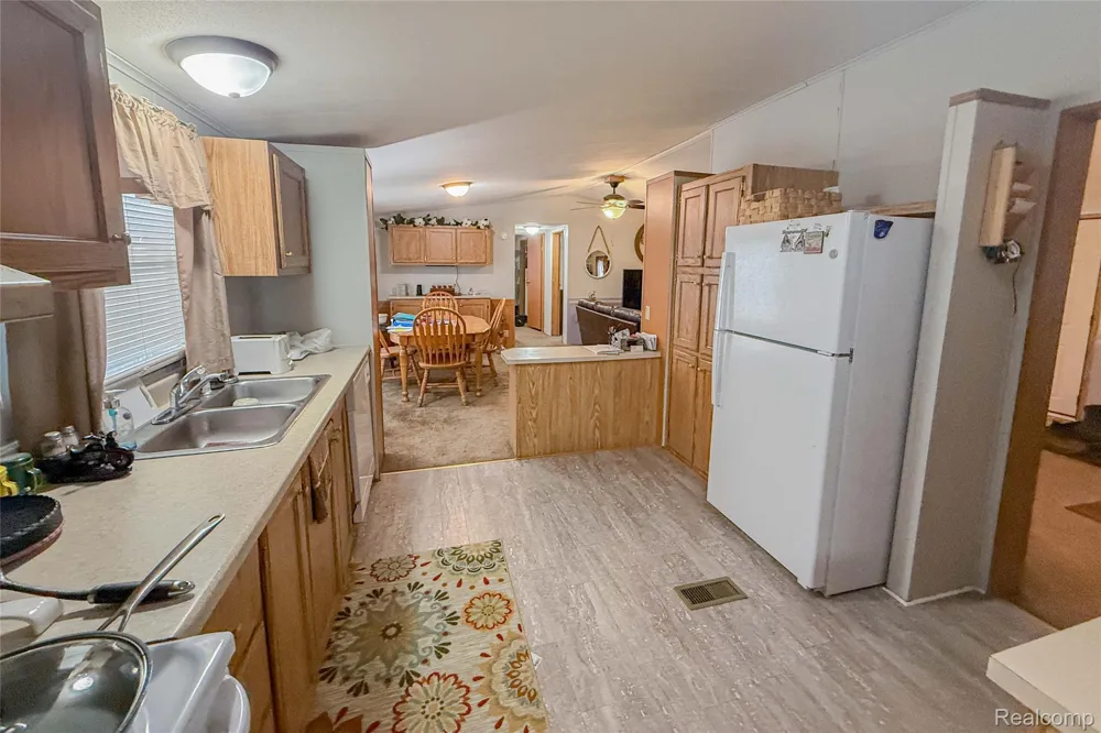 5192 W Annapolis Circle #128 Canton Charter Township, MI 48188