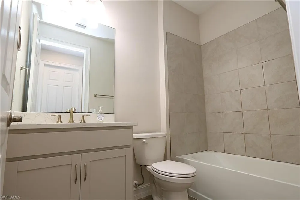 1028 Tranquil Brook Drive Naples, FL 34114