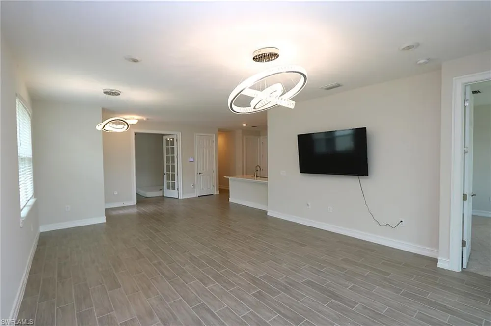 1028 Tranquil Brook Drive Naples, FL 34114