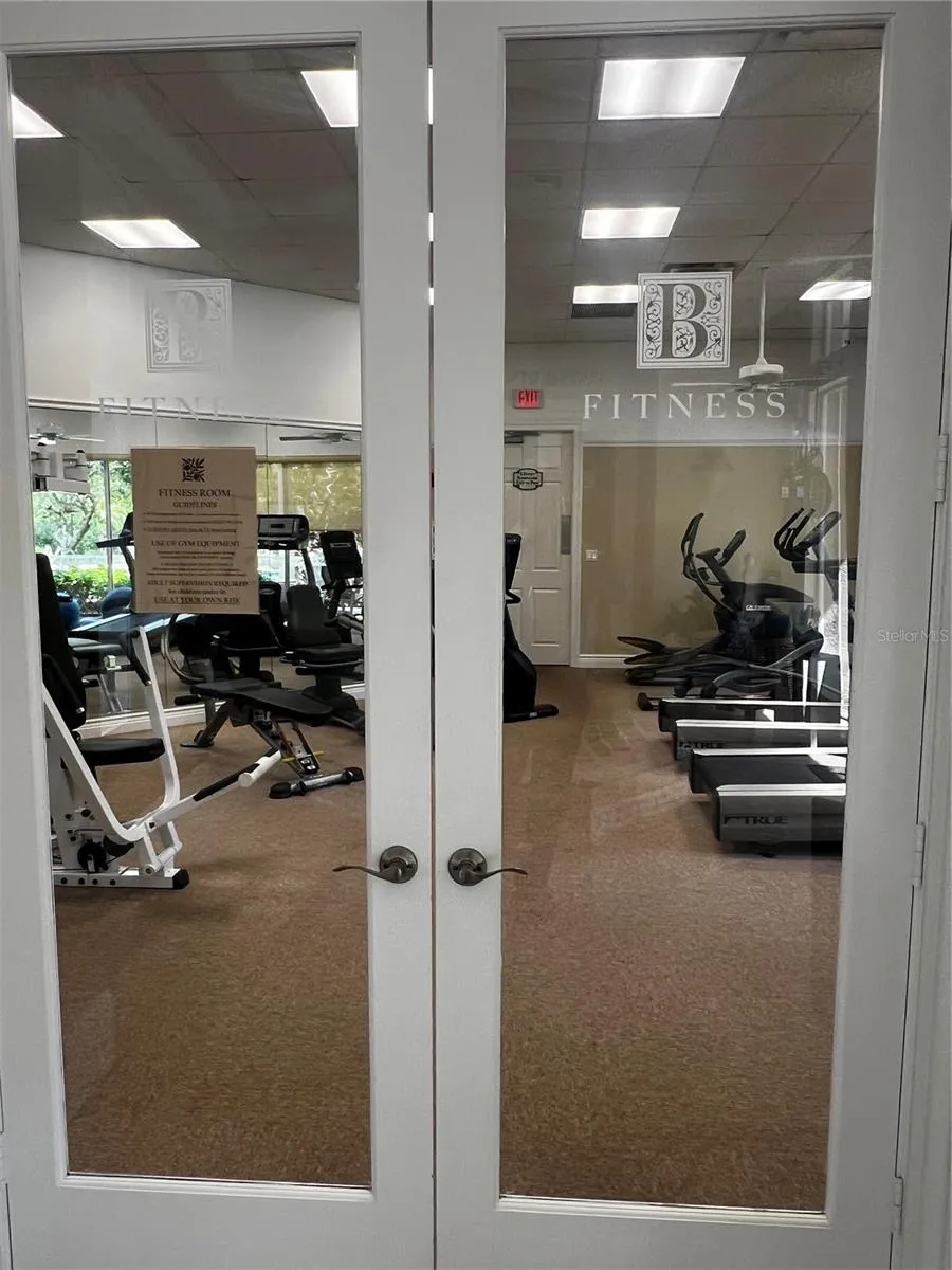 5235 PARISIENNE PLACE #101B28 Sarasota, FL 34238