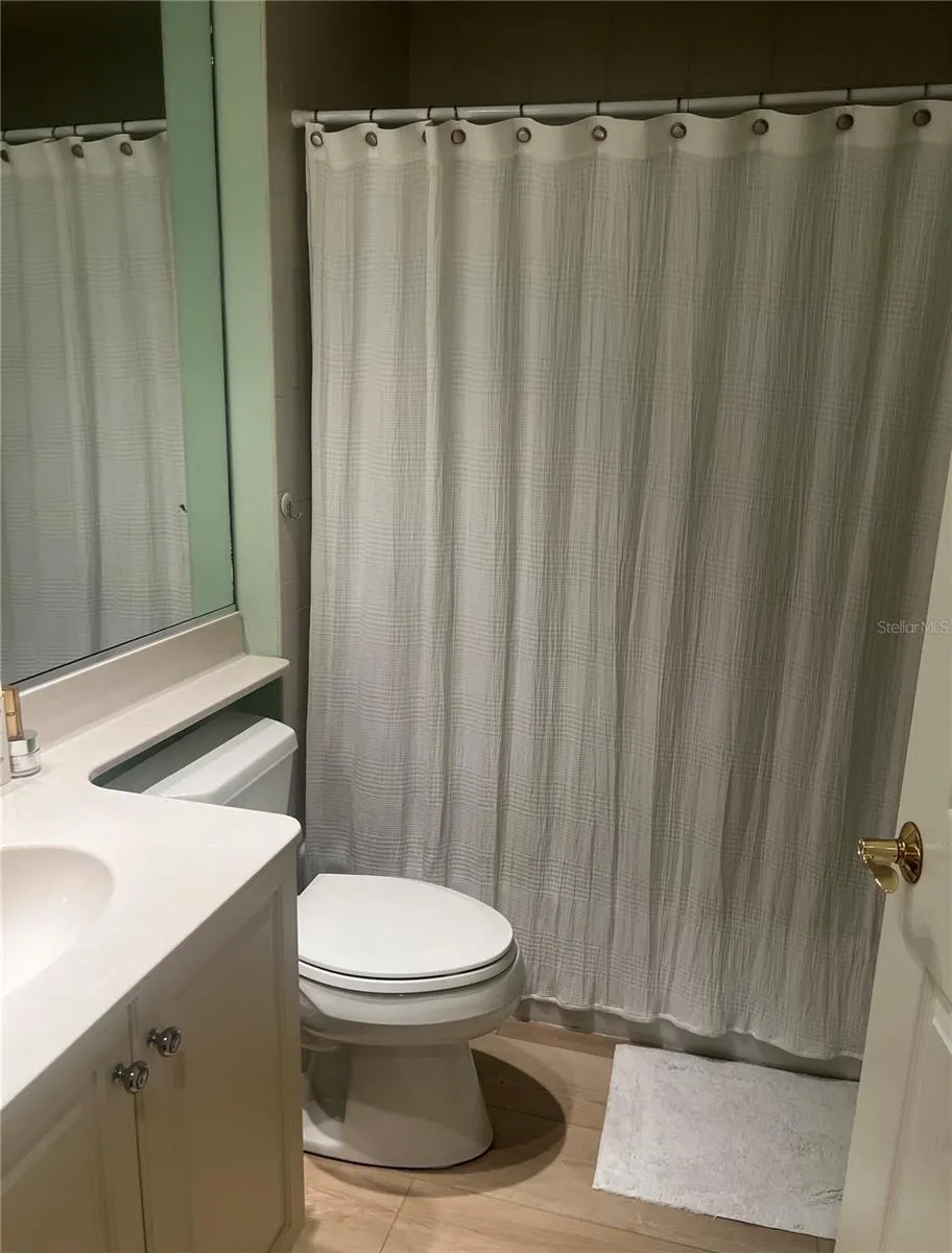 5235 PARISIENNE PLACE #101B28 Sarasota, FL 34238