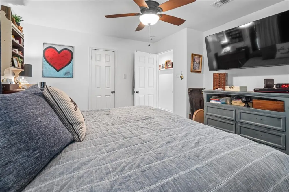 150 Copeland Hill Road Smithville, TX 78957