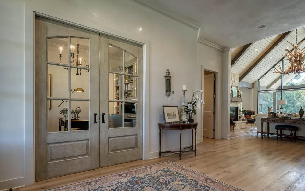 22474 Kmiec Road Hempstead, TX 77445