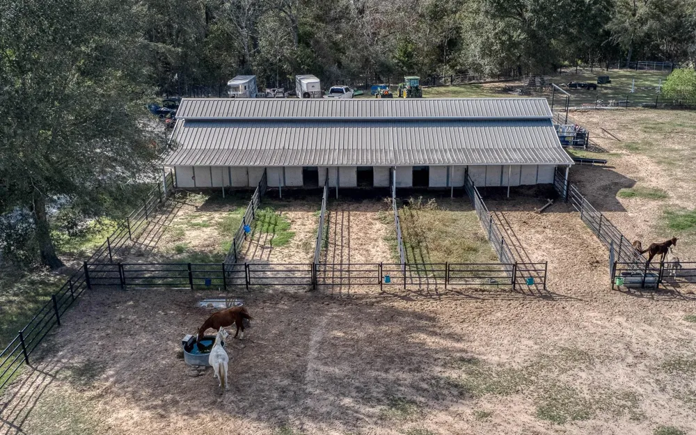 22474 Kmiec Road Hempstead, TX 77445
