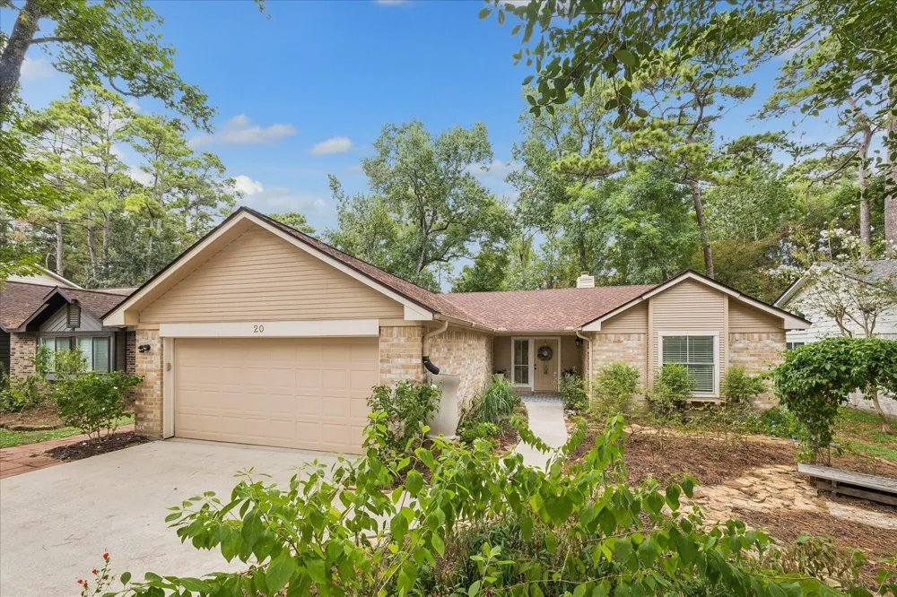 20 Edgewood Forest Court The Woodlands, TX 77381