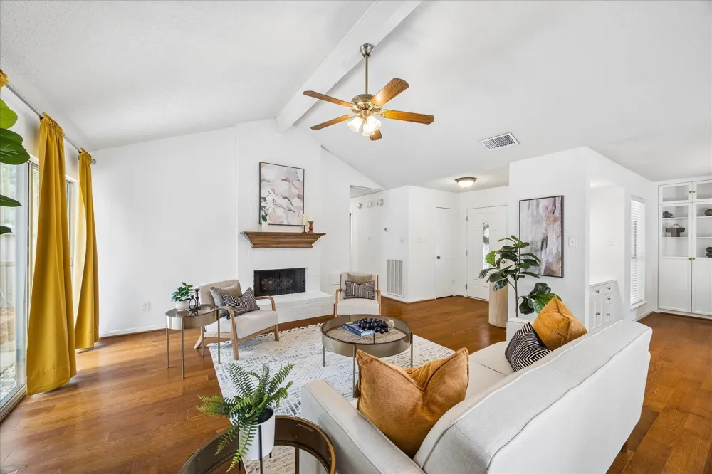 20 Edgewood Forest Court The Woodlands, TX 77381