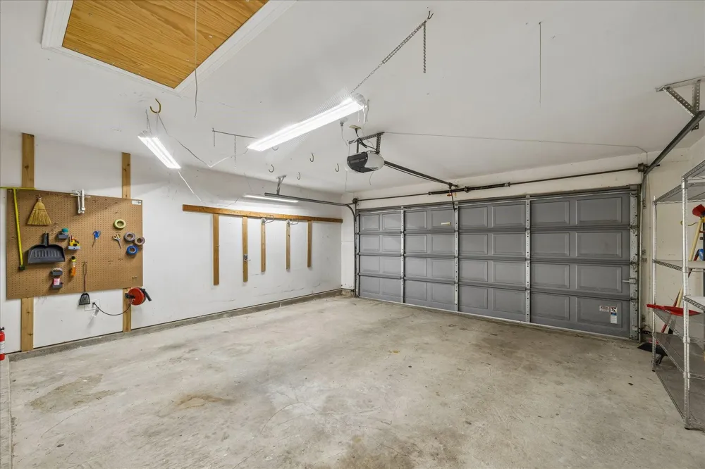 20 Edgewood Forest Court The Woodlands, TX 77381