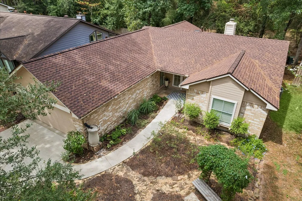 20 Edgewood Forest Court The Woodlands, TX 77381