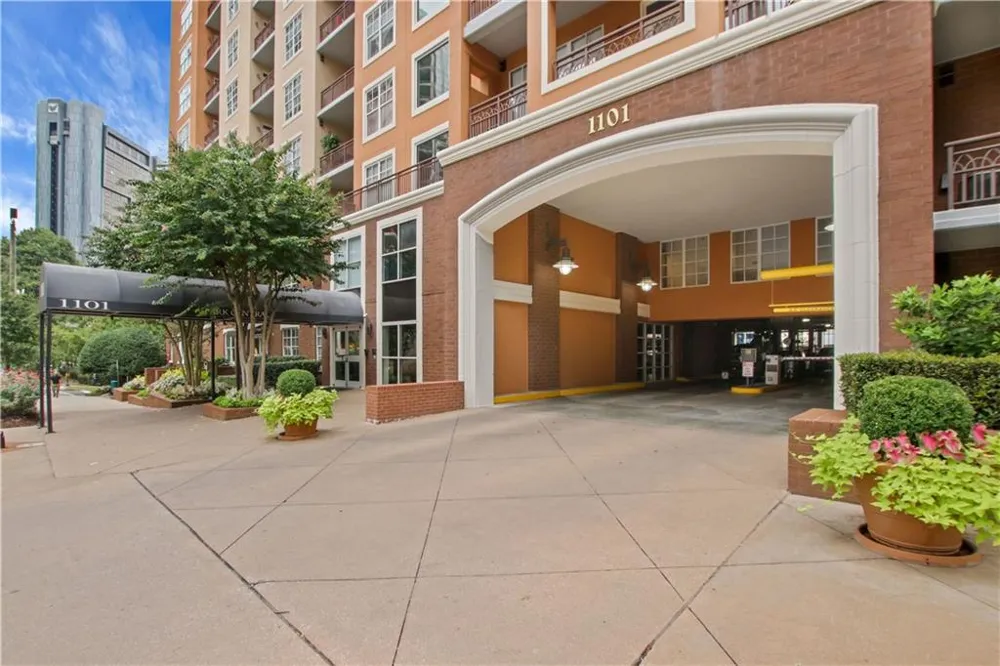 1101 Juniper Street NE #820 Atlanta, GA 30309