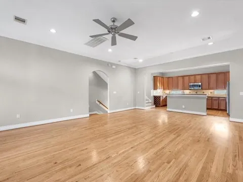 2505 Dallas