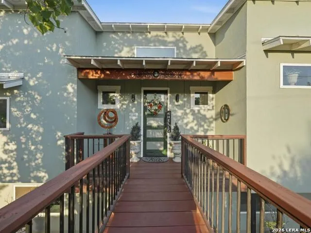 1040 ERIKA CRST Canyon Lake, TX 78133