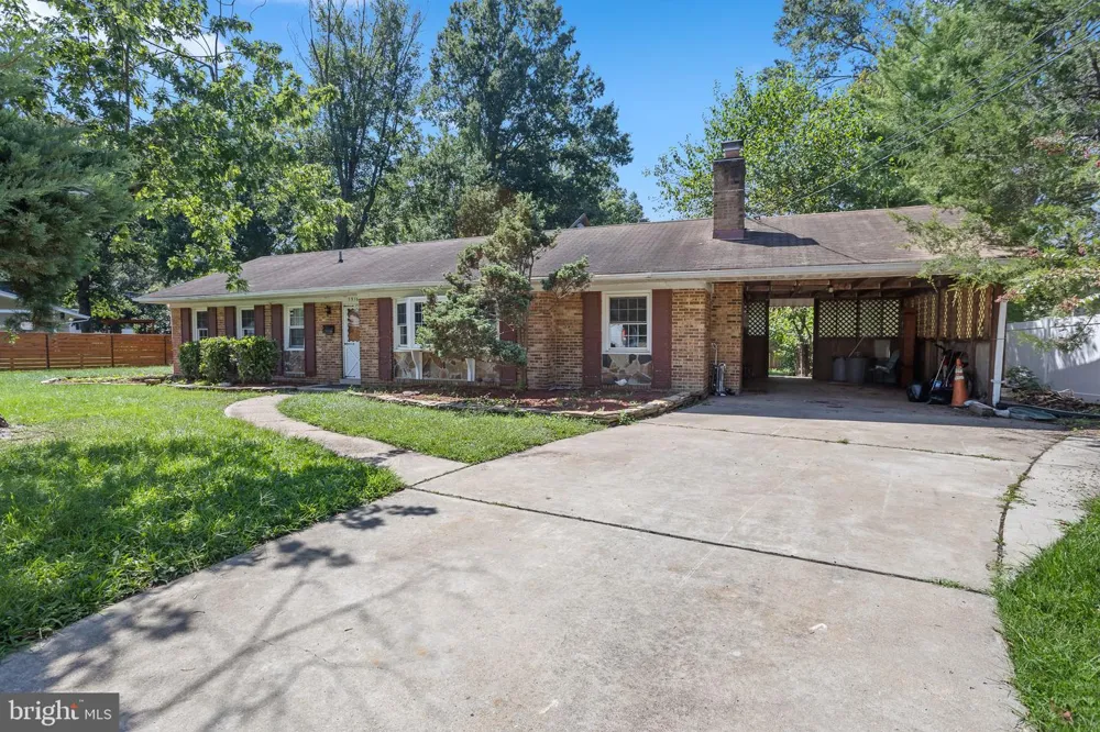 7916 DONELSON STREET Alexandria, VA 22309