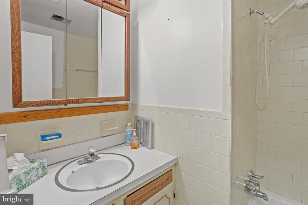7916 DONELSON STREET Alexandria, VA 22309