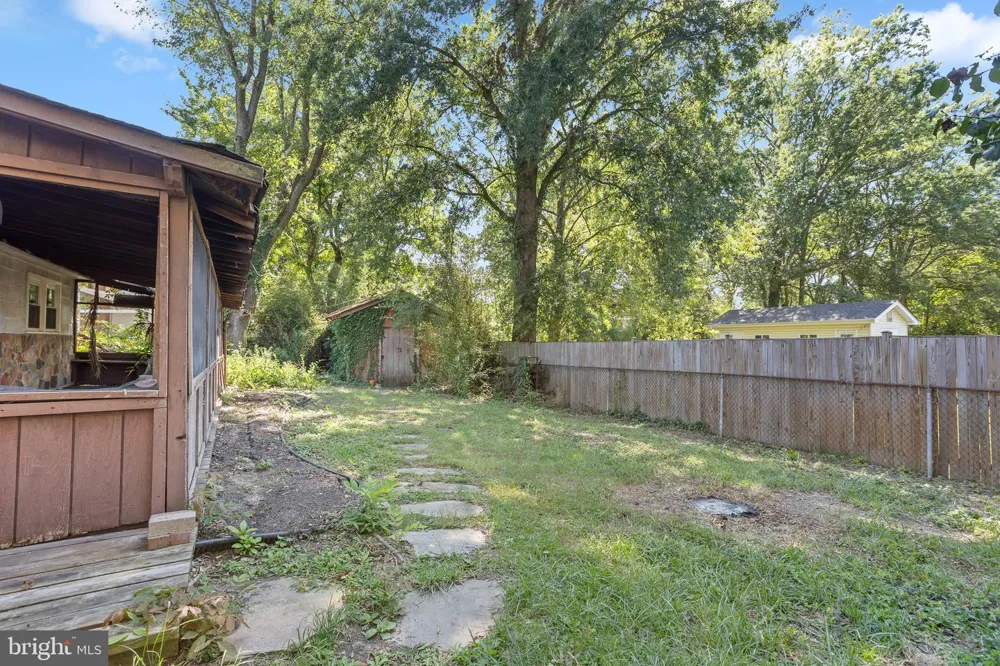 7916 DONELSON STREET Alexandria, VA 22309