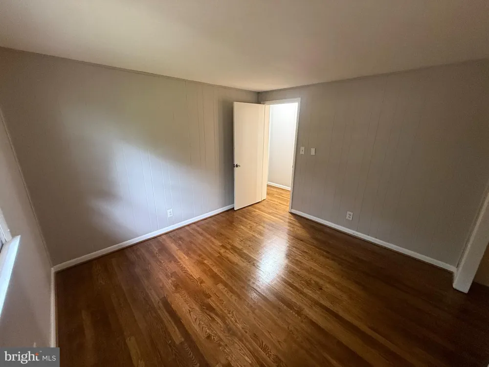 12516 OLIVET ROAD Lusby, MD 20657