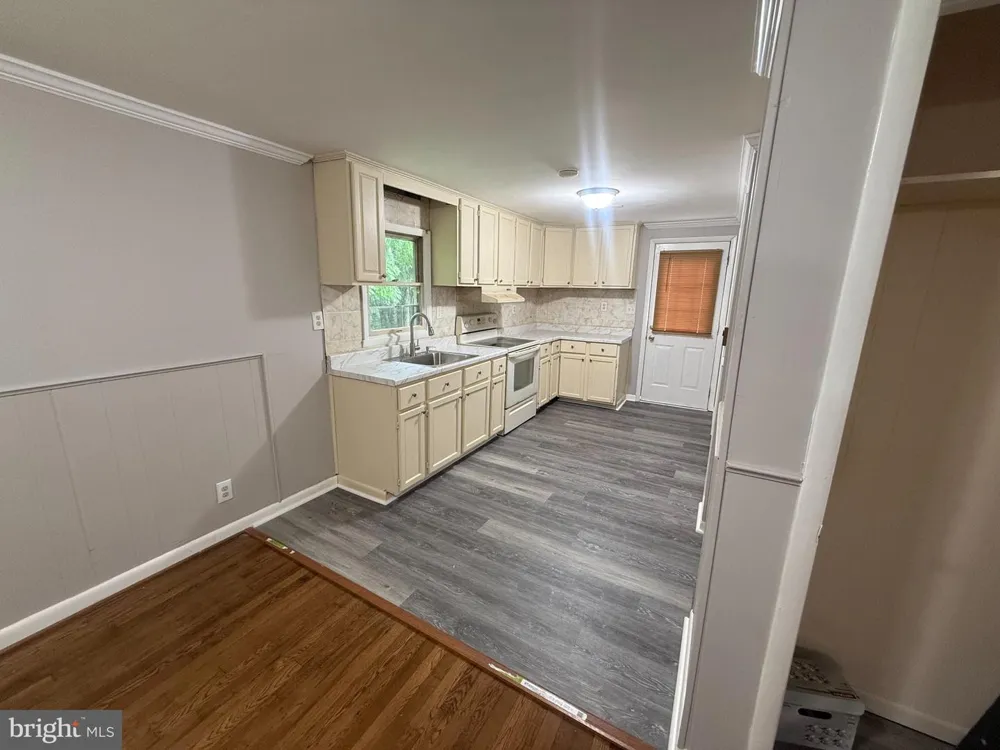 12516 OLIVET ROAD Lusby, MD 20657