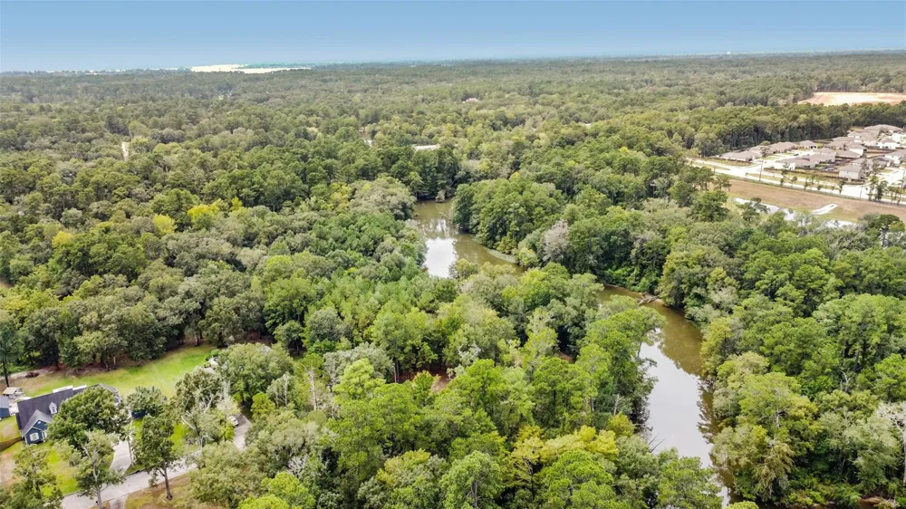 1 Farmcreek Drive Huffman, TX 77336