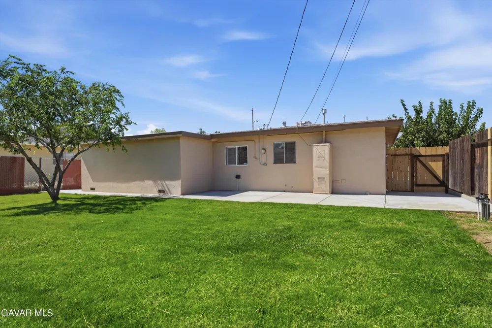 38860 Deer Run Road Palmdale, CA 93551
