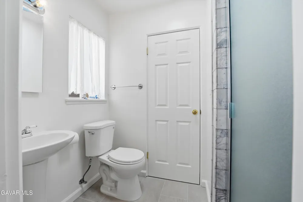 38860 Deer Run Road Palmdale, CA 93551