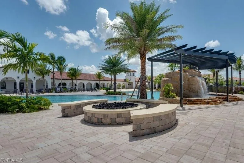 11784 Grand Belvedere Way #202 Fort Myers, FL 33913