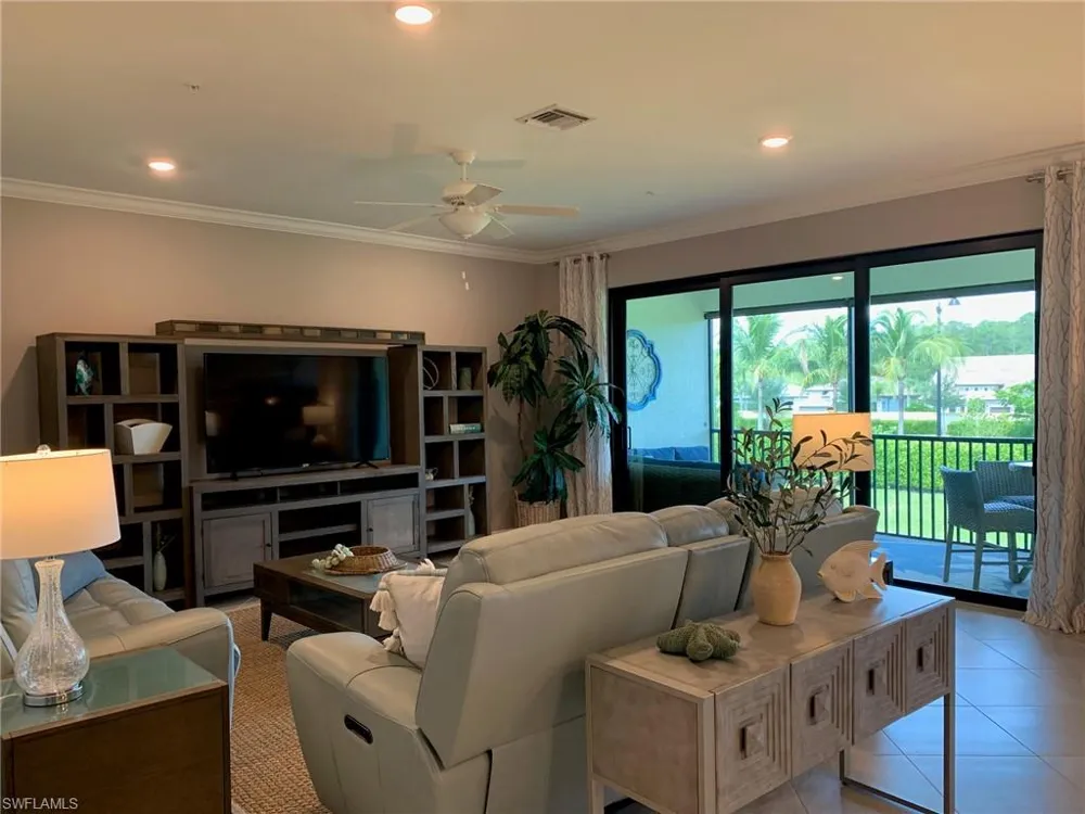 11784 Grand Belvedere Way #202 Fort Myers, FL 33913