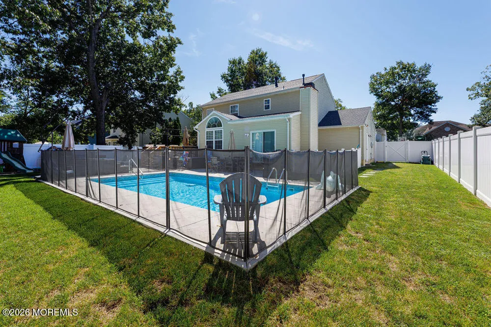 1010 Mariner Avenue Manahawkin, NJ 08050