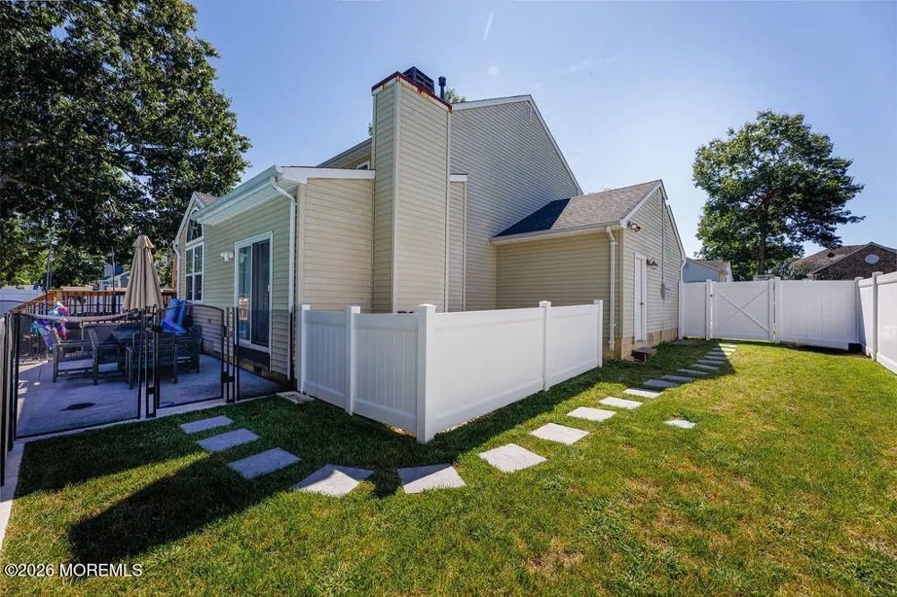 1010 Mariner Avenue Manahawkin, NJ 08050