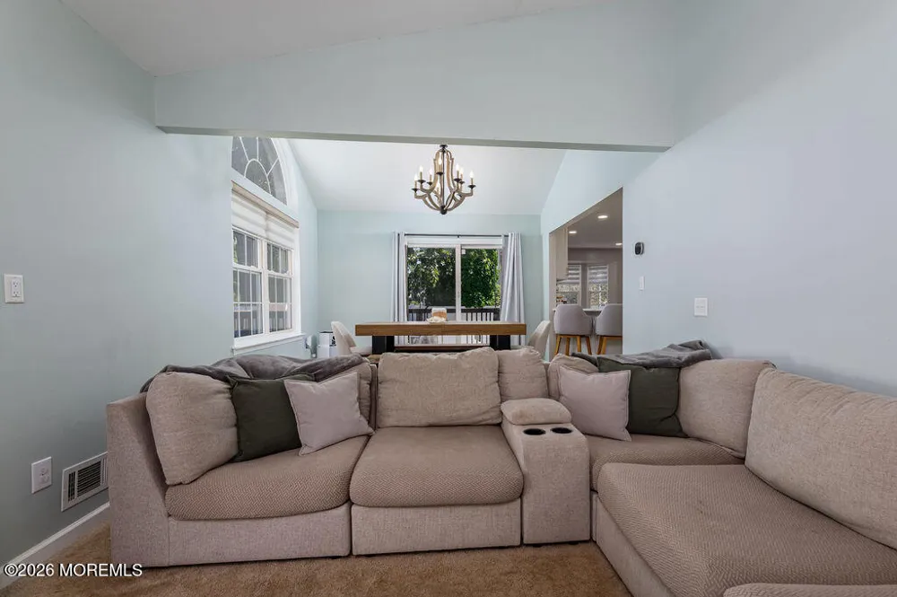 1010 Mariner Avenue Manahawkin, NJ 08050