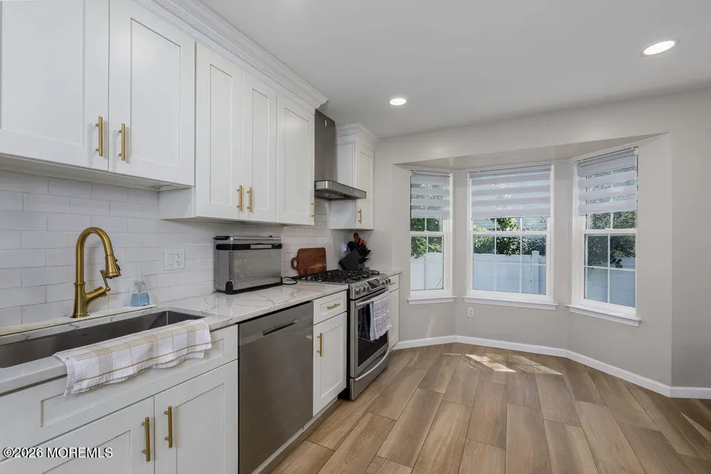 1010 Mariner Avenue Manahawkin, NJ 08050
