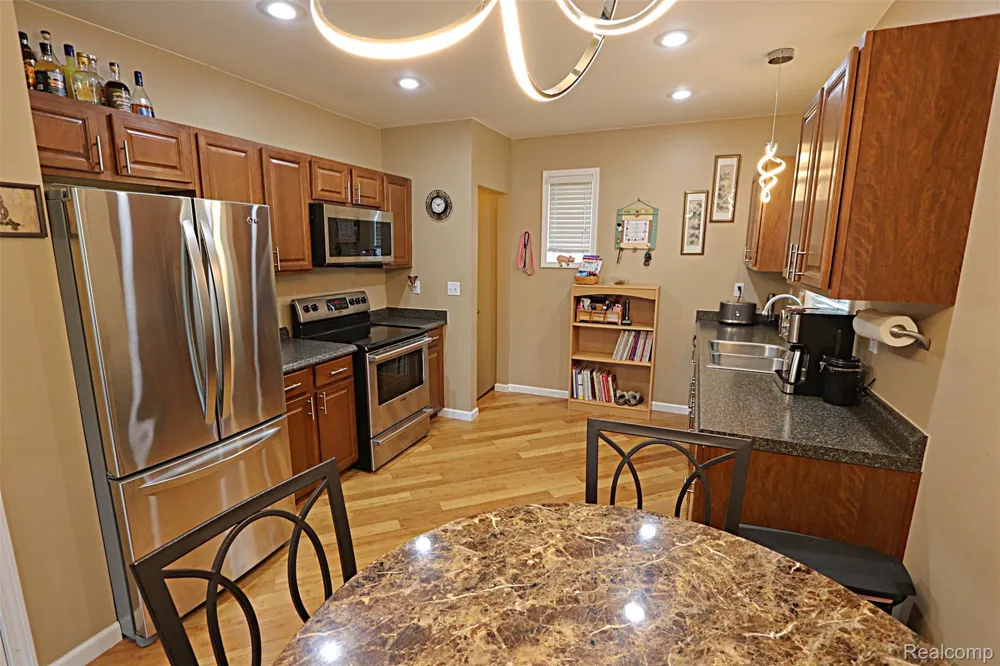 5018 E Grand River Road Webberville Village, MI 48892