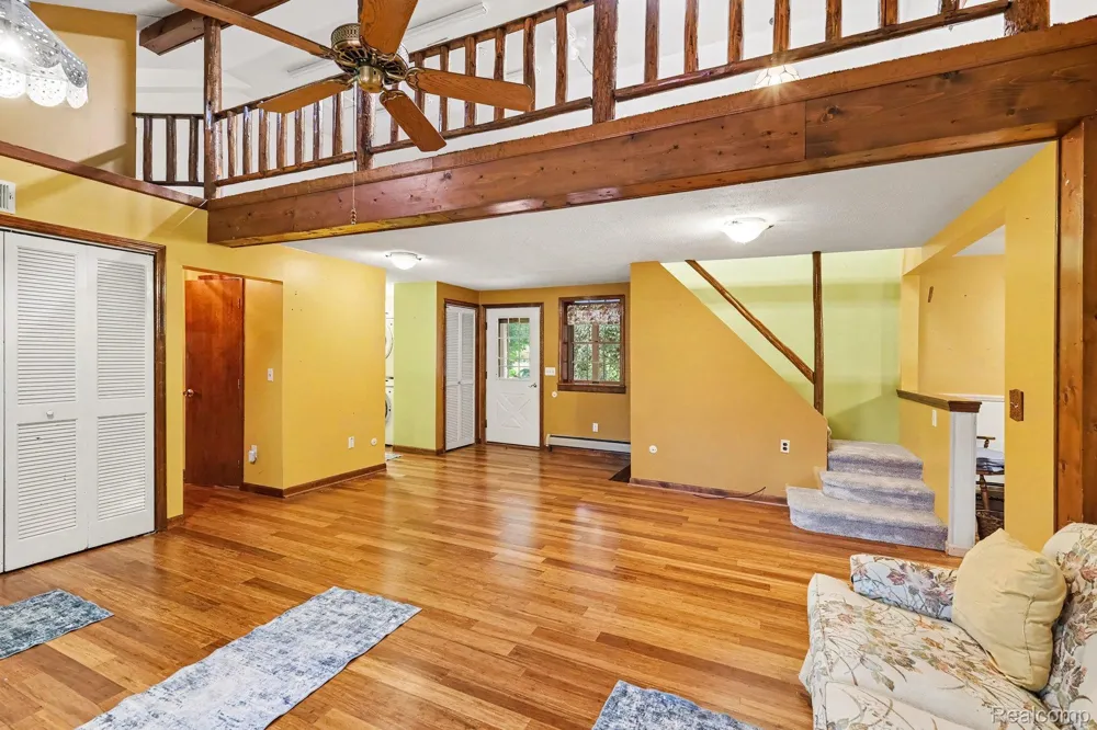 1030 W Livingston Road Highland Charter Township, MI 48357