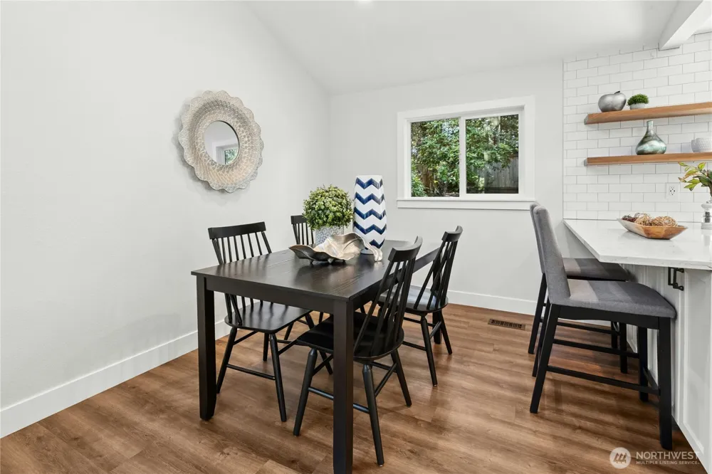 4643 152nd Place SE Bellevue, WA 98006