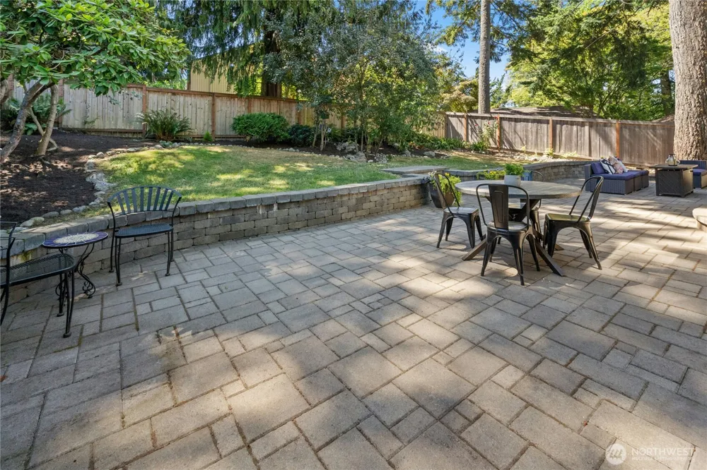 4643 152nd Place SE Bellevue, WA 98006