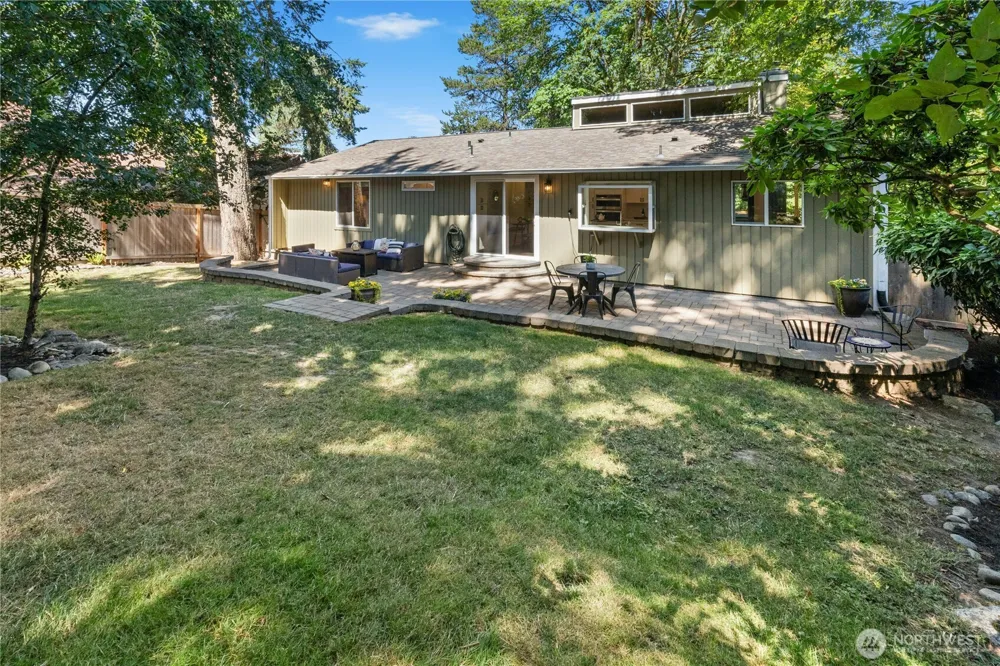 4643 152nd Place SE Bellevue, WA 98006