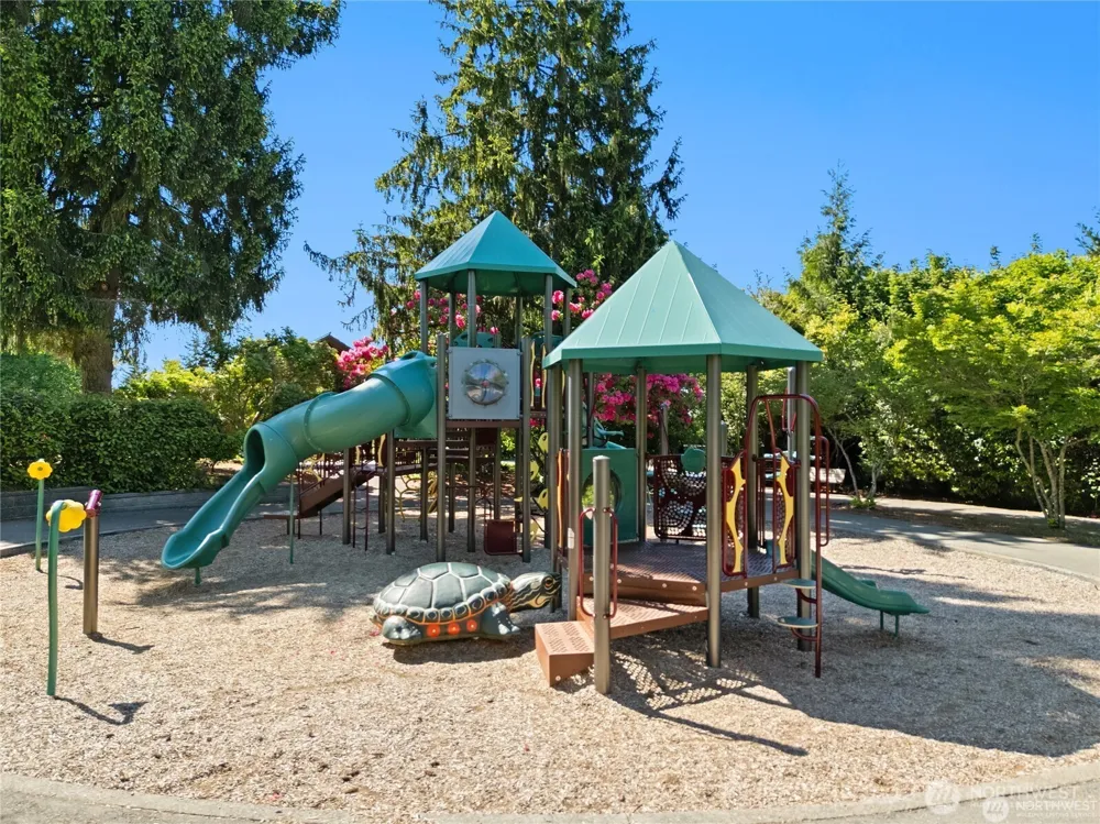 4643 152nd Place SE Bellevue, WA 98006