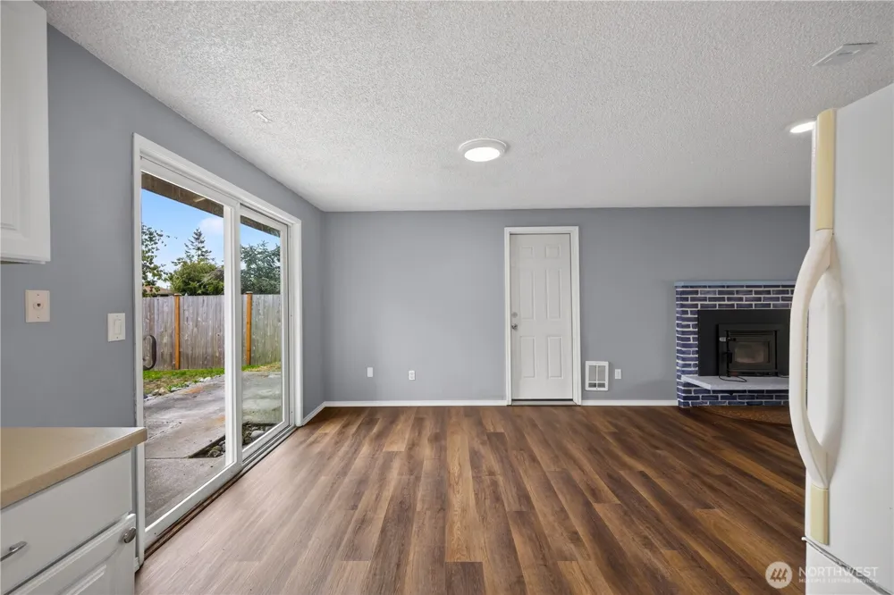 854 SW Heller Street Oak Harbor, WA 98277