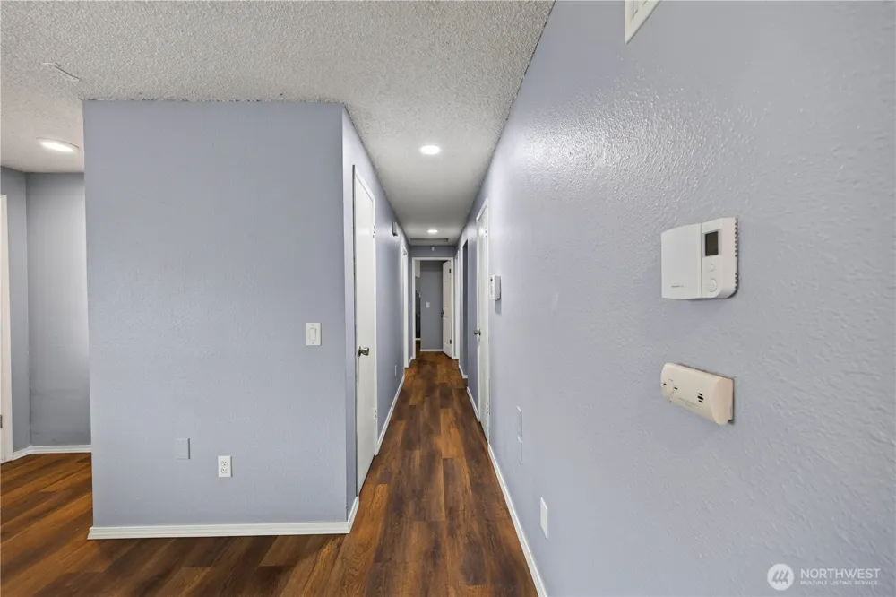 854 SW Heller Street Oak Harbor, WA 98277