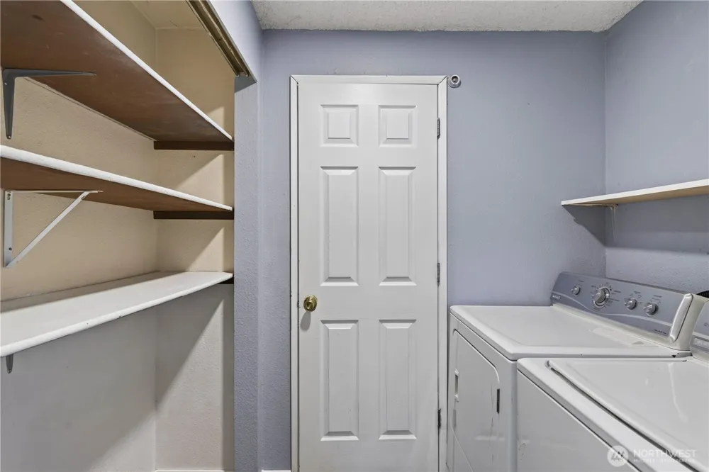 854 SW Heller Street Oak Harbor, WA 98277