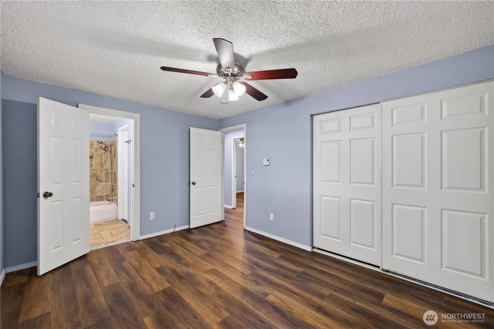 854 SW Heller Street Oak Harbor, WA 98277