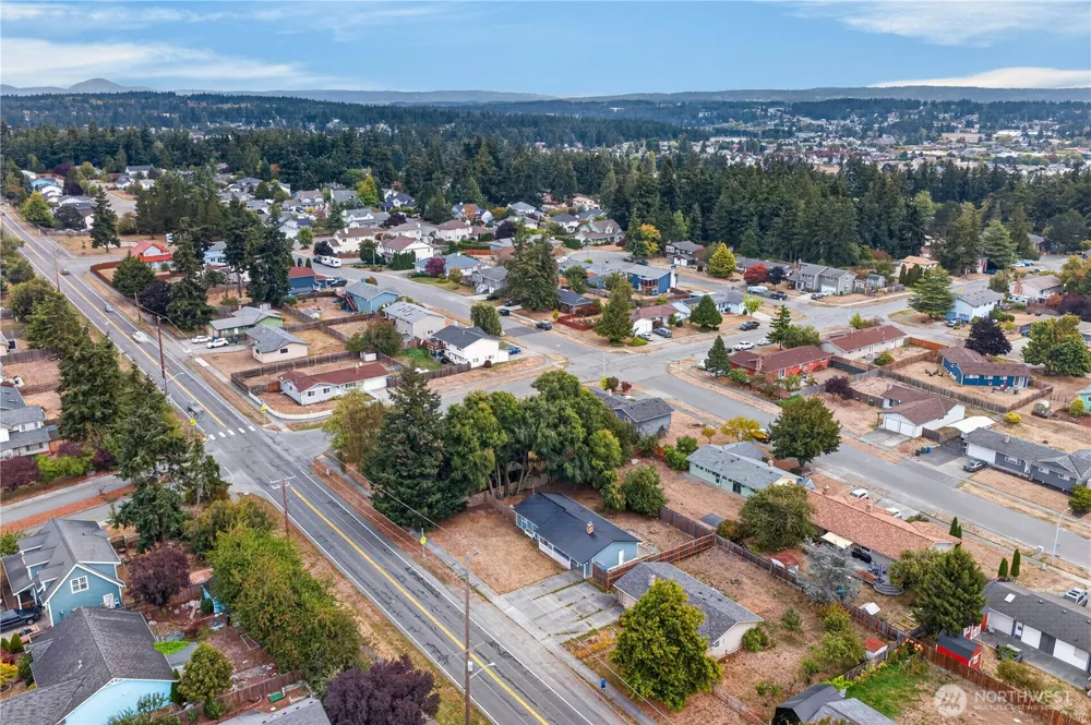 854 SW Heller Street Oak Harbor, WA 98277