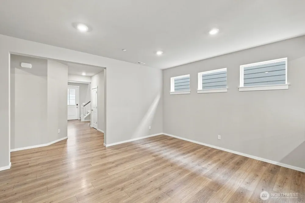 18419 7th Avenue W Bothell, WA 98012
