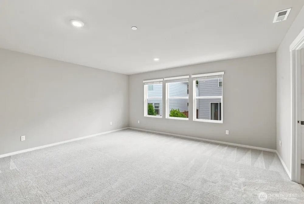 18419 7th Avenue W Bothell, WA 98012