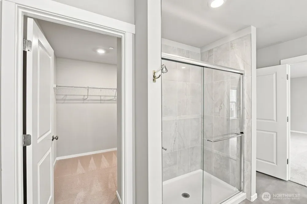 18419 7th Avenue W Bothell, WA 98012